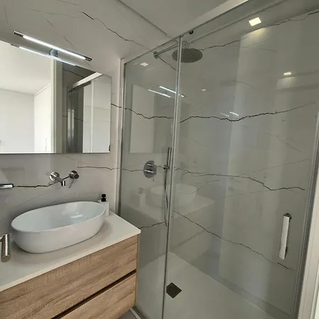 Villa Casa Arendina - Retreat With Heated Pool *