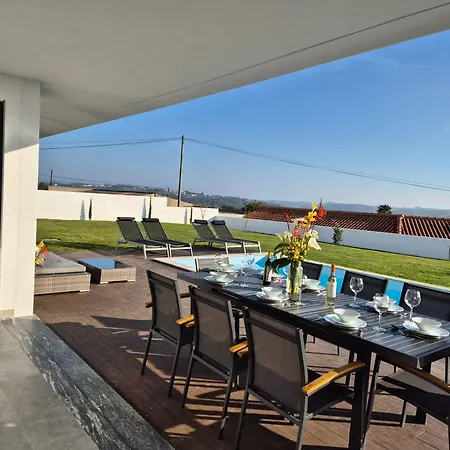 Casa Arendina - Retreat With Heated Pool