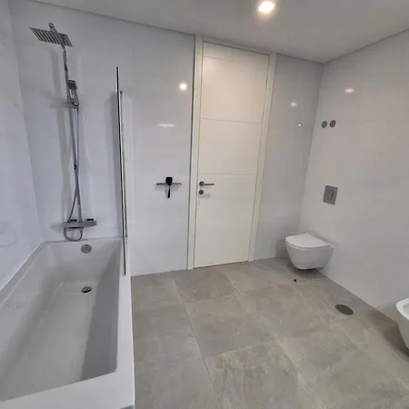 Casa Arendina - Retreat With Heated Pool