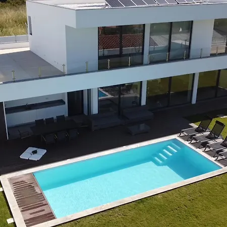 Casa Arendina - Retreat With Heated Pool *